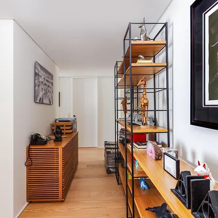 Jungle Lofts 아파트